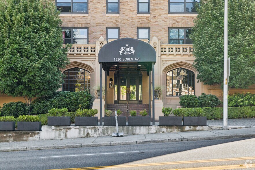 Building Photo - The Marlborough