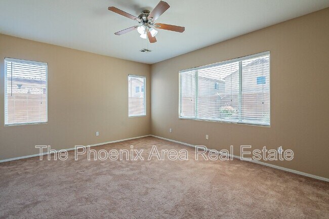 Building Photo - 44299 W Oster Dr