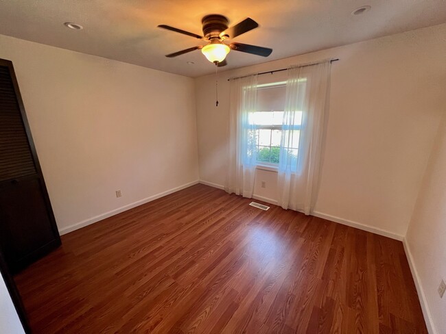 Building Photo - 2570 Aztec Ave