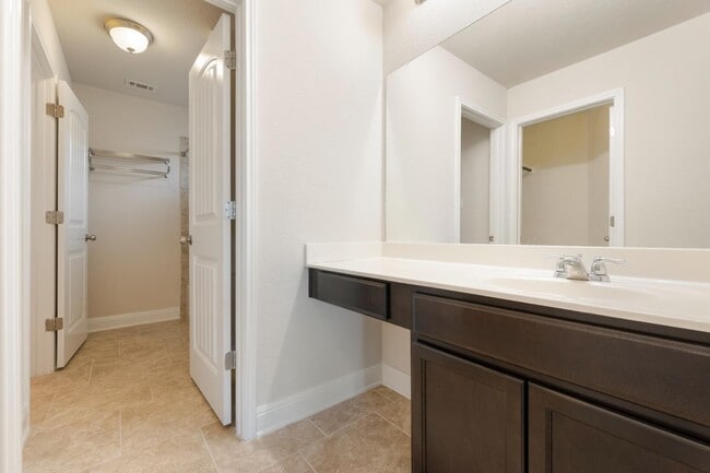 Building Photo - 15103 Pintail