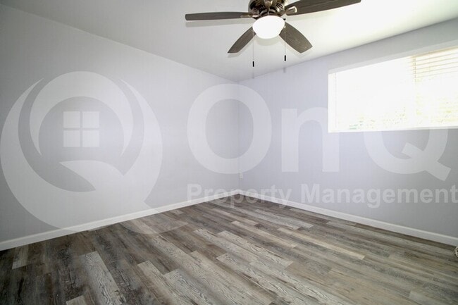 Building Photo - 7570 E Logan Dr