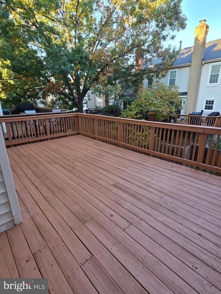 Building Photo - 4281 Sleepy Lake Dr