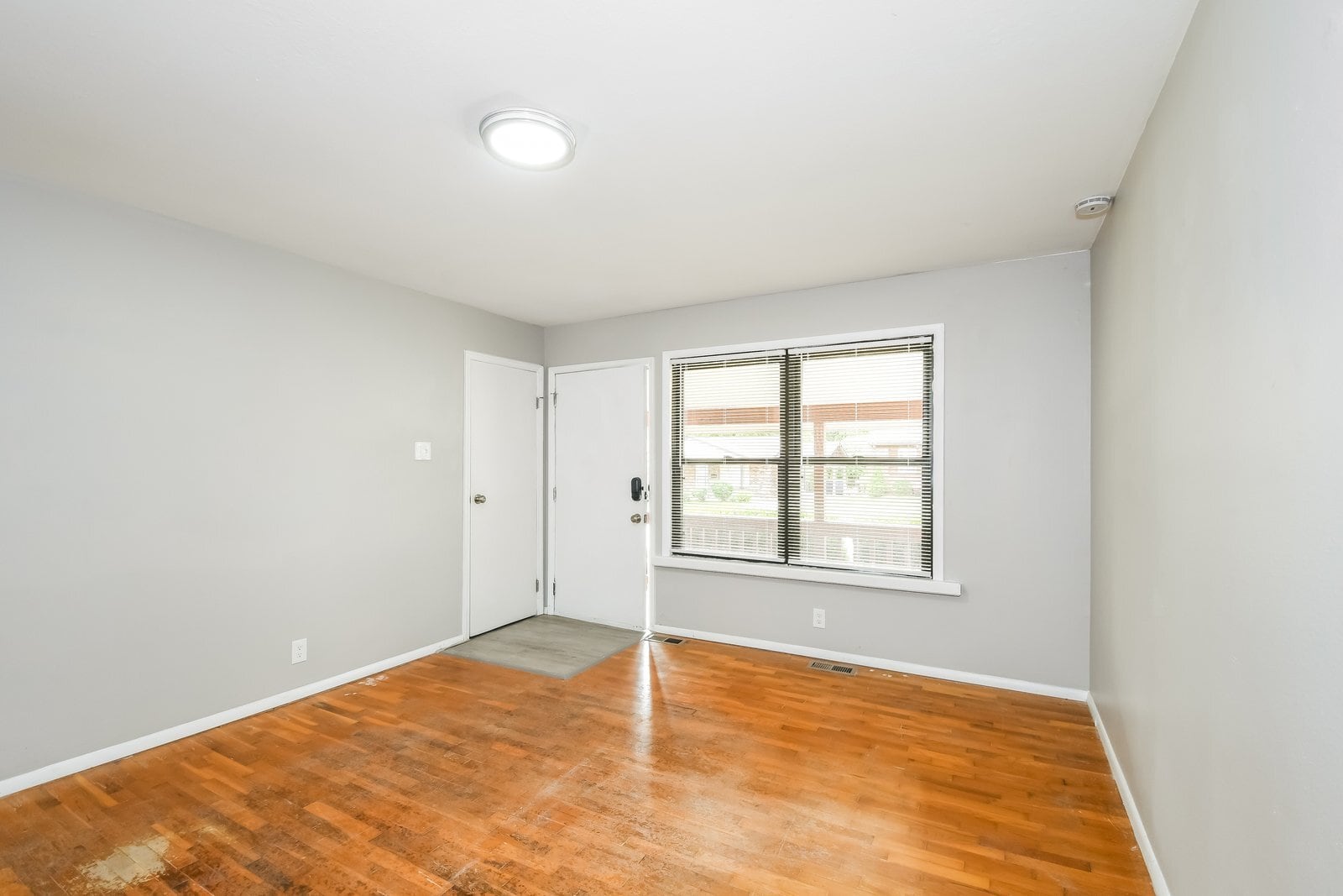 Building Photo - 2639 Freemantle Dr