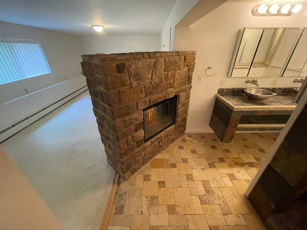 Building Photo - 24 Forest Hills Dr