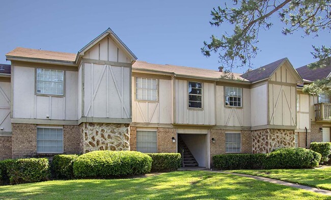 Building Photo - The Rose on Sybil