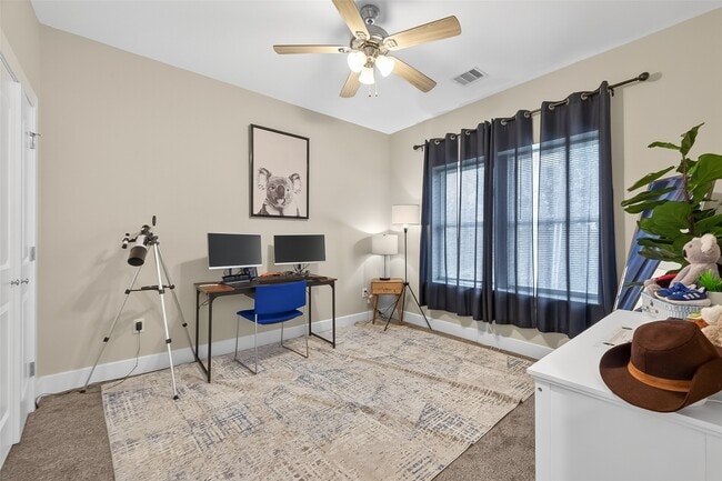 Building Photo - 5417 Texas St