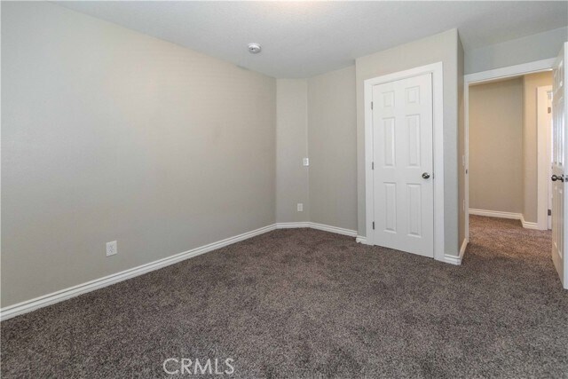 Building Photo - 33117 Eagle Point Dr