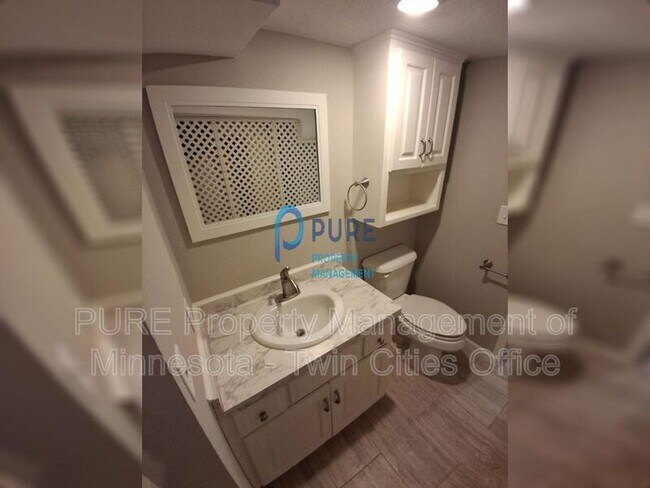 Building Photo - 174 Twin Lake Blvd