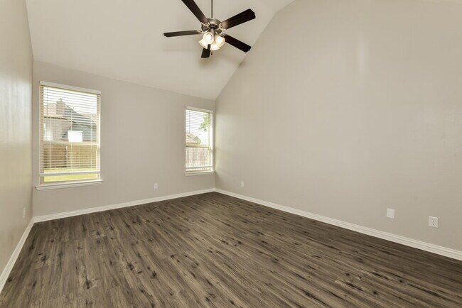 Building Photo - 8721 Running River Ln