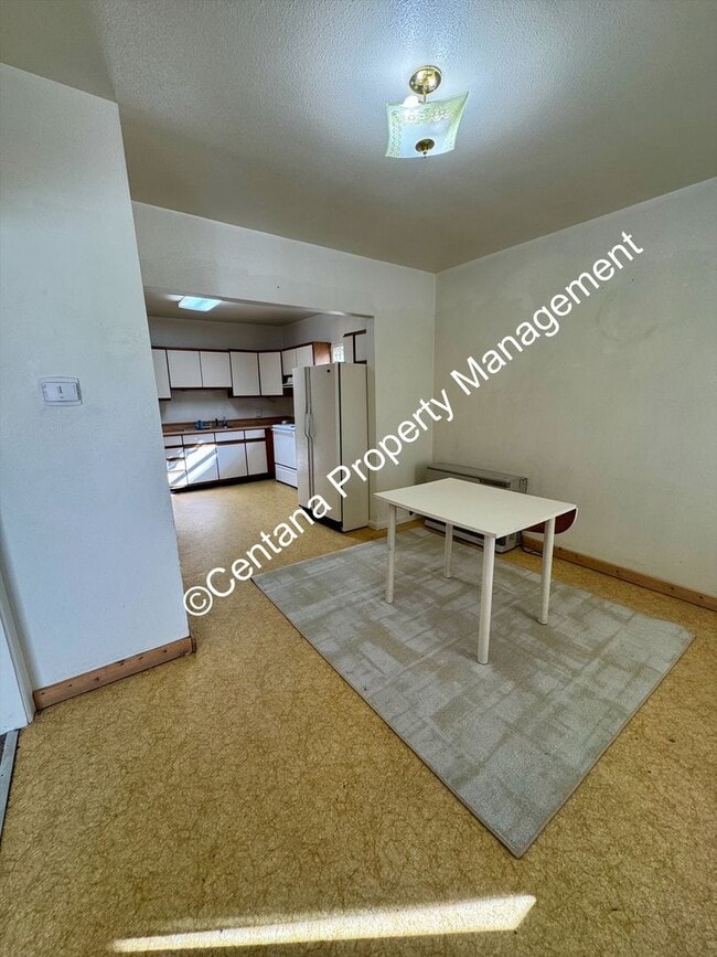Building Photo - 2 bedroom 1 Bath House