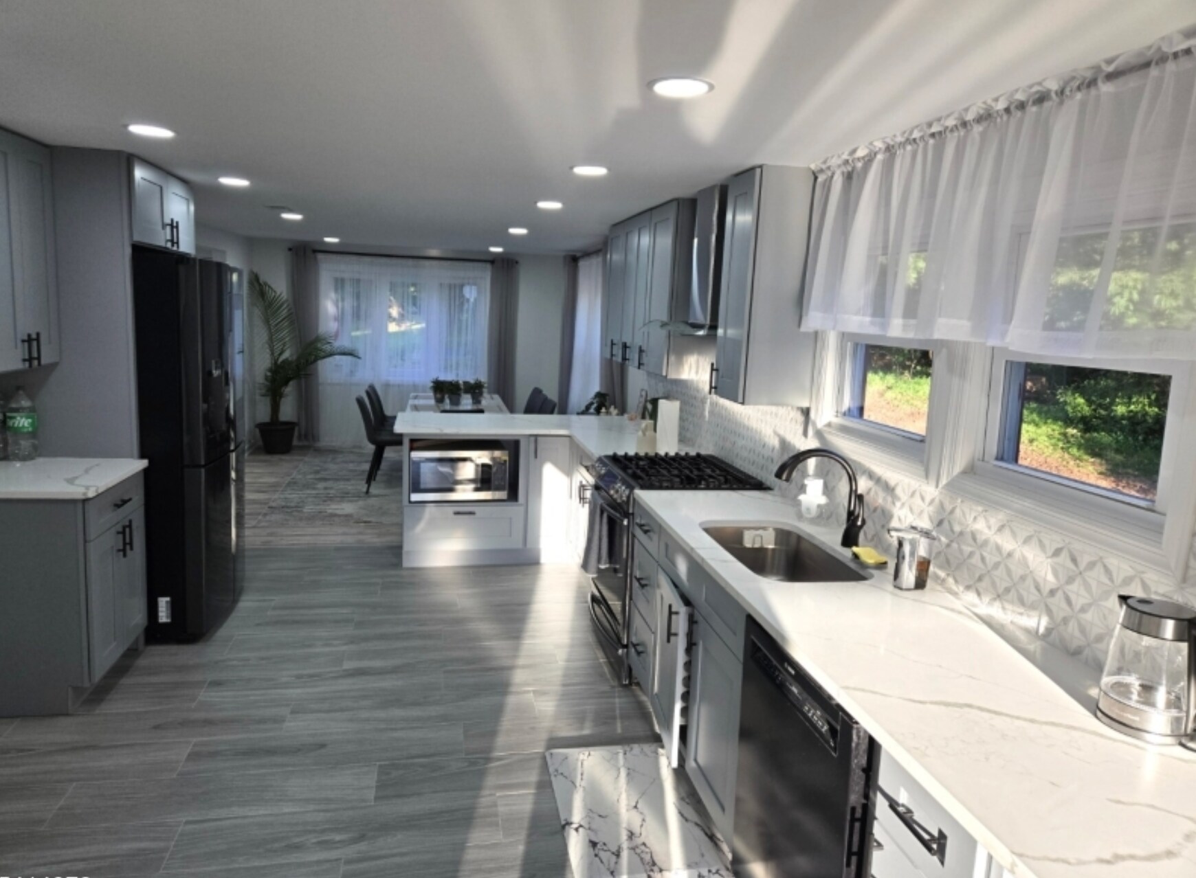 Building Photo - 183 Milltown Rd