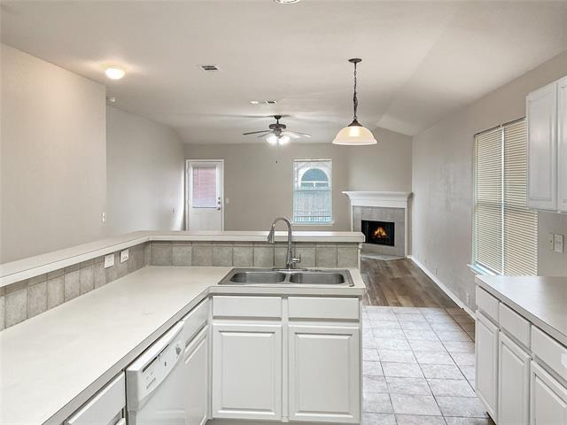 Building Photo - 8429 Beaufort Ct