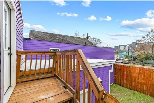 Building Photo - 2404 Bienville St