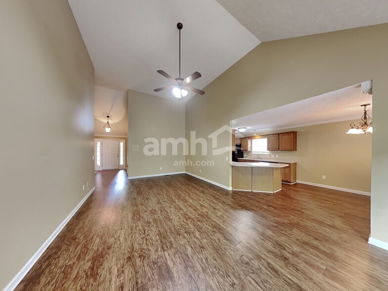 Building Photo - 5283 Catspaw Dr
