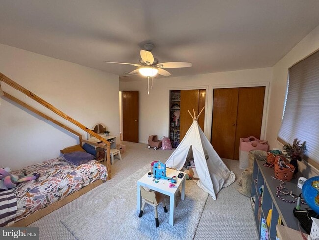 Building Photo - 6313 Walhonding Rd