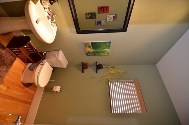 Building Photo - 5427 Kansas St