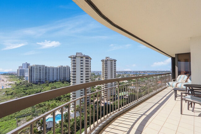 Building Photo - 4000 N Ocean Dr