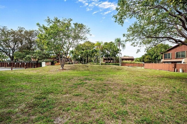 Building Photo - 7074 SW 114th Pl