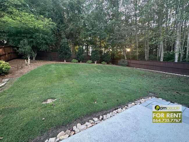 Building Photo - Beautiful Simpsonville 3/2 Available Now!