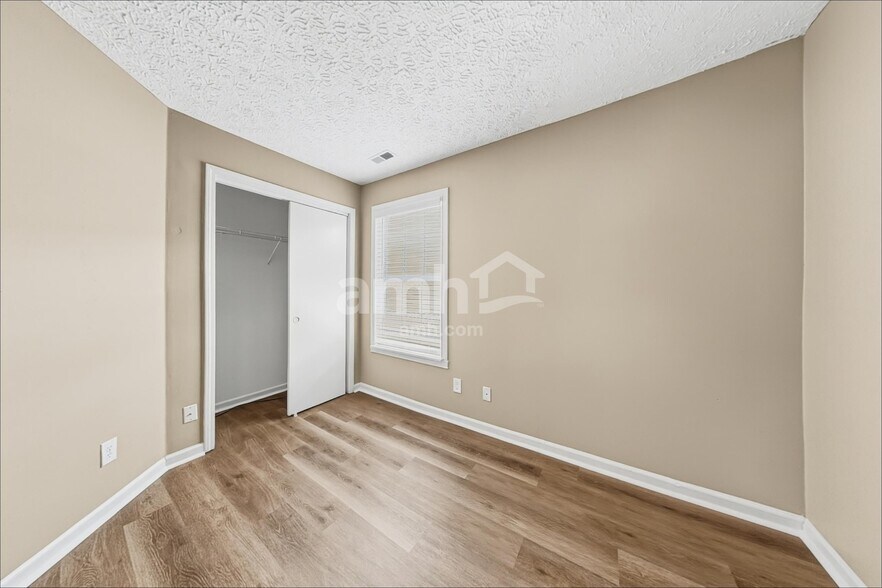 Building Photo - 6759 Stanhope Way