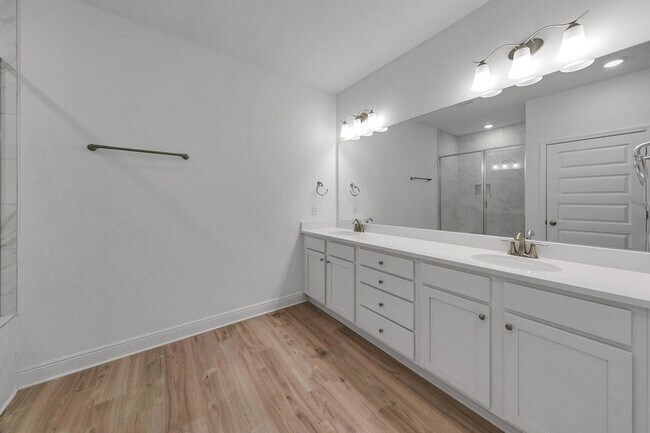 Building Photo - 247 JRS Wy