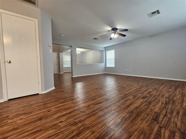 Building Photo - 149 Buttercup Way