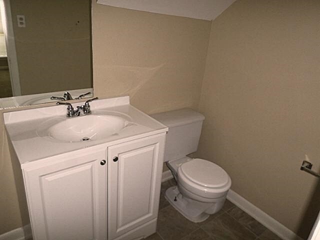 Building Photo - 1514 Regina Ct S