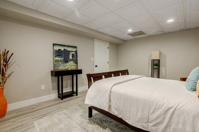 Building Photo - 2105 Brookridge Ter