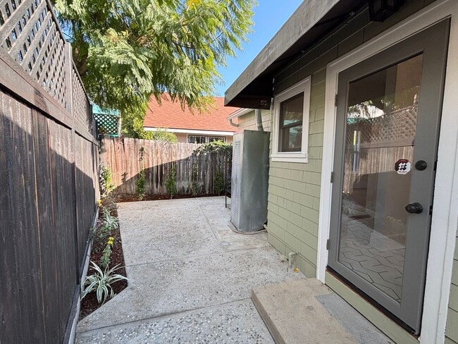 Building Photo - Serene Newly Remodeled 2 bed/ 1 Bath Craftsman Home with Bonus Space and Private Outdoor Space in...