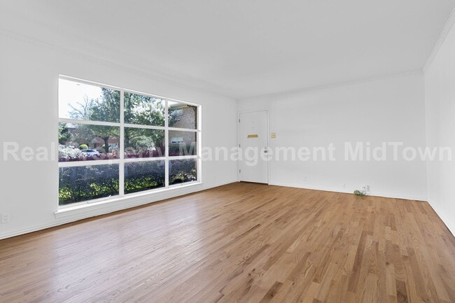 Building Photo - Live Elevated in the Heart of Viridian – S...