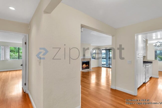 Building Photo - 749 Barnegat Ln