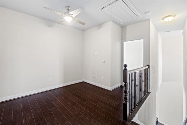 Building Photo - 4536 Berkman Dr