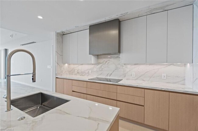 Building Photo - 5100 Seagrass Blvd