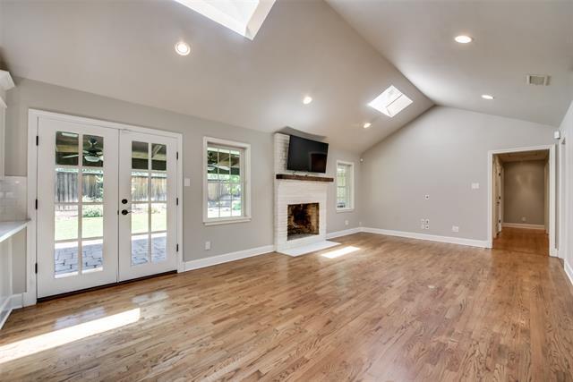 Building Photo - 4167 Lomita Ln