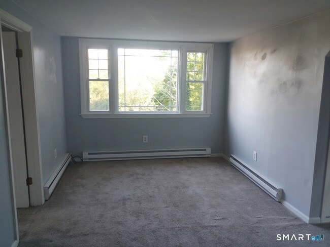Building Photo - 272 Springdale Ave