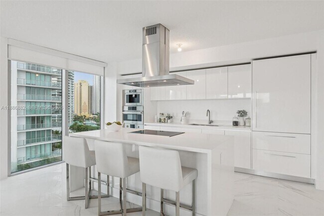 Building Photo - 330 Sunny Isles Blvd