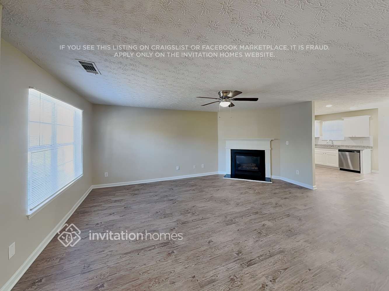 Building Photo - 324 Springbottom Ct SE