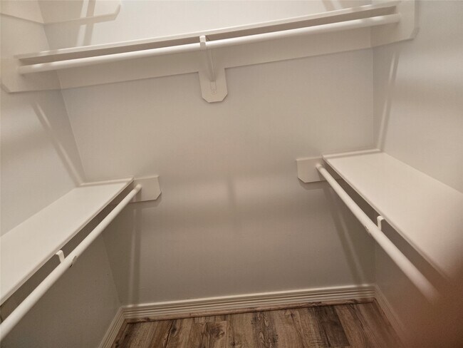 Building Photo - 3910 Champion Creek Ln