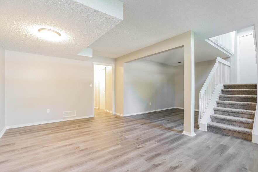 Building Photo - 8303 Sandreed Cir