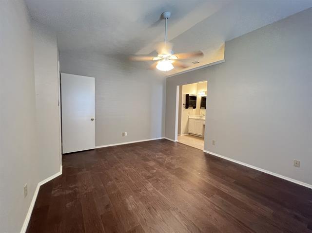 Building Photo - 548 Guadalupe Dr