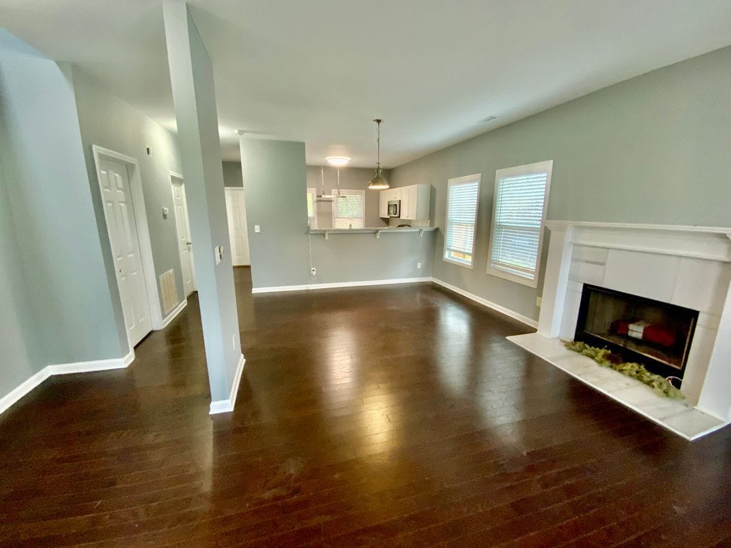 Building Photo - 294 Bass St SW