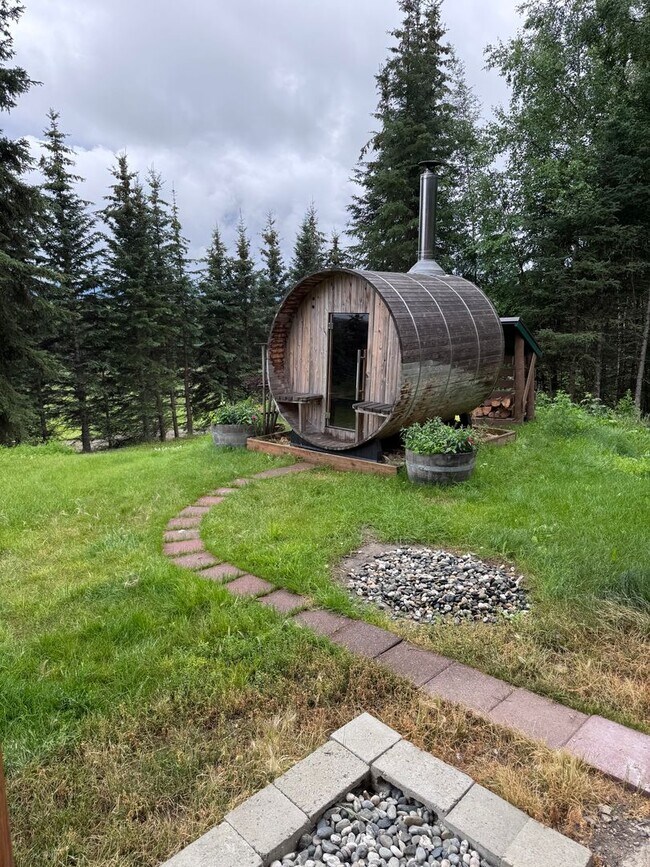 Building Photo - 6134 Chena Hot Springs Rd