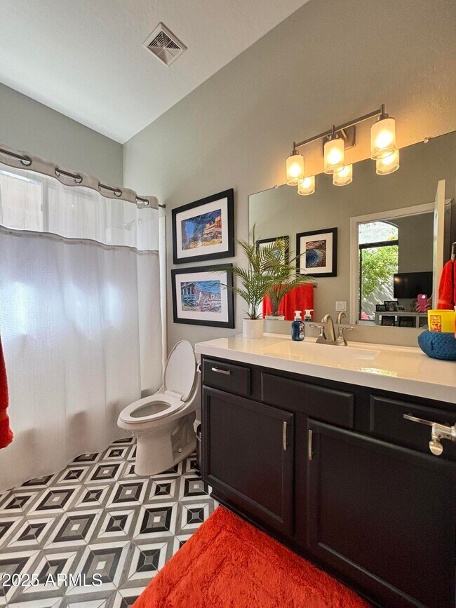 Building Photo - 7637 E Tasman Cir