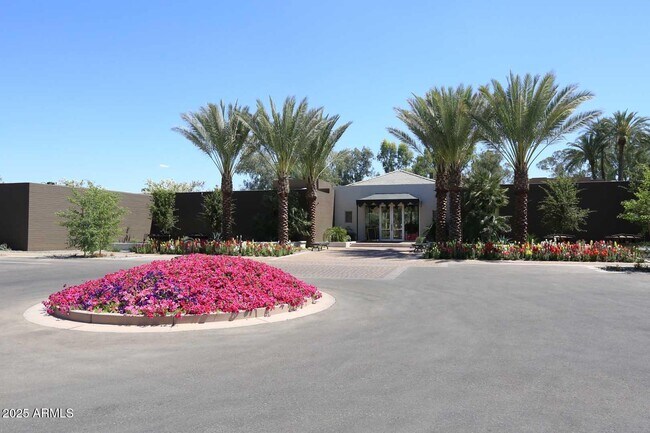 Building Photo - 8989 N Gainey Center Dr