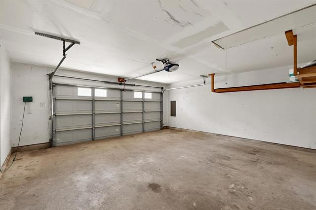 Building Photo - 18932 Westwood Pl