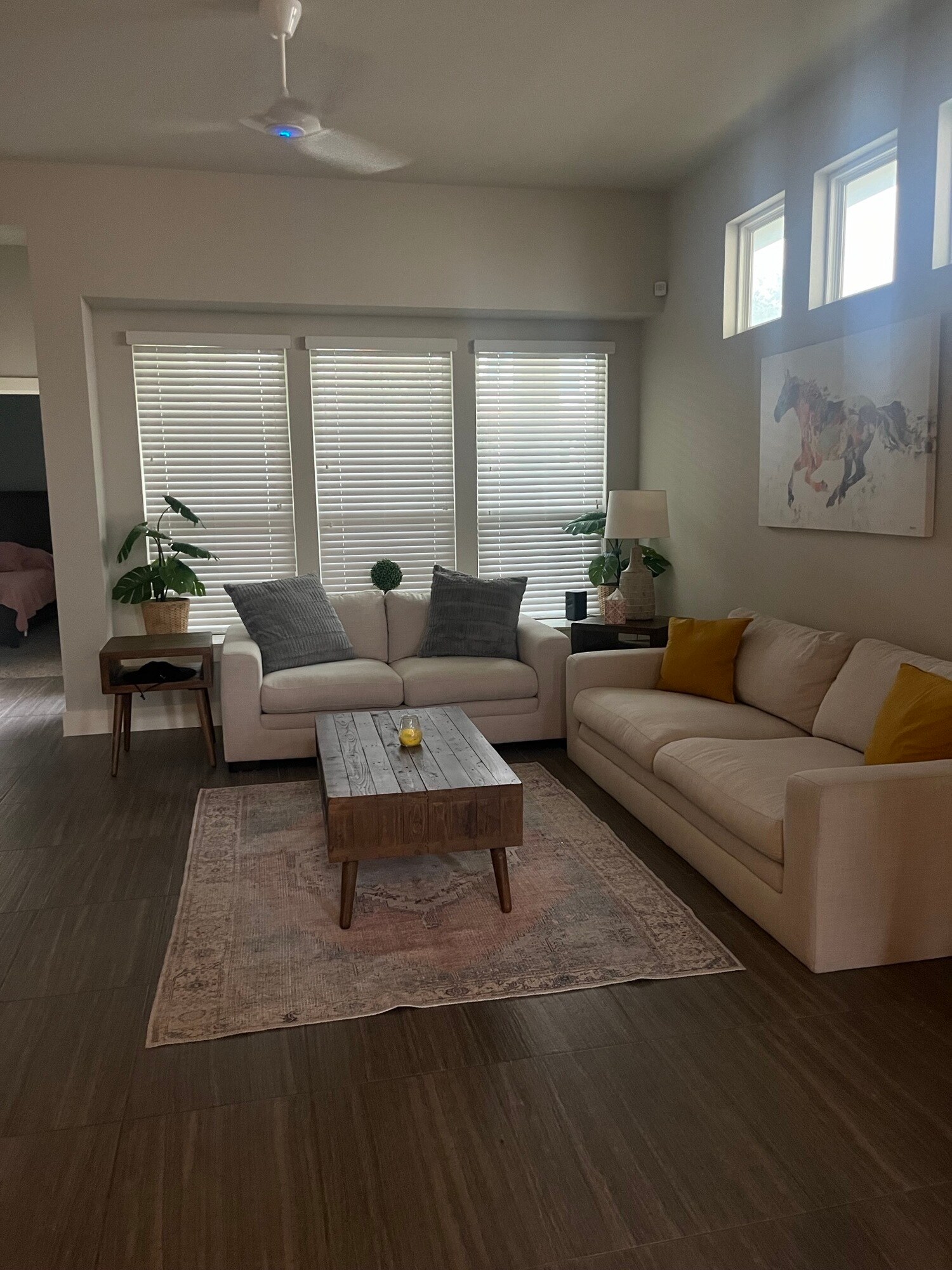 Building Photo - 8005 Izetta Ln