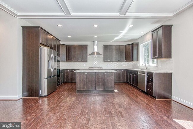 Building Photo - 3100 Greenway Blvd