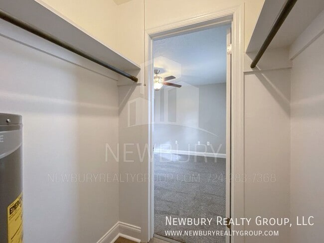 Building Photo - 31 Sunbury Estates