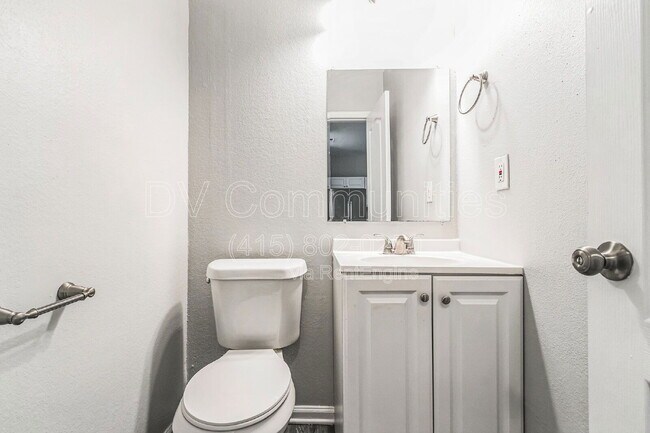 Building Photo - 2817 Windsor Forrest Ct