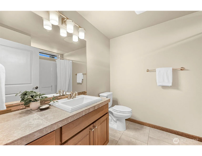 Building Photo - Beach Condo In Birch Bay - 2 Bed/2 Bath - ...